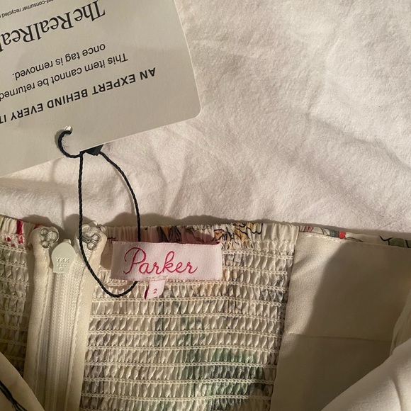 Floral dress - Picture 4 of 5